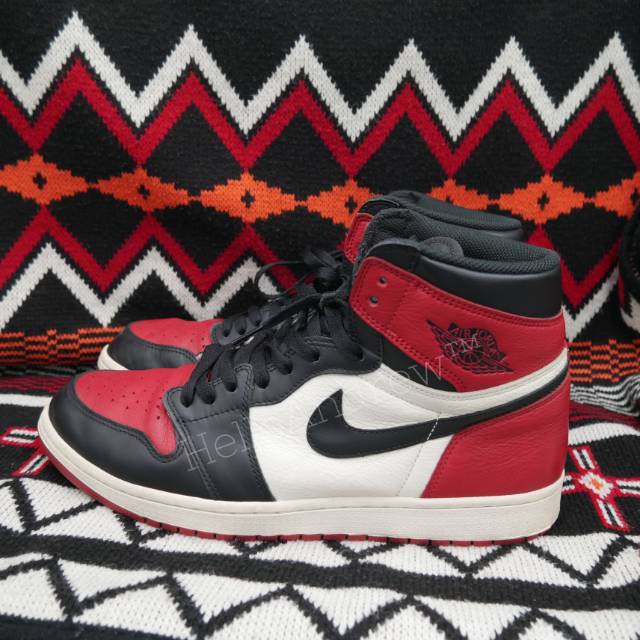 Sepatu Air Jordan 1 Retro High OG Bred 