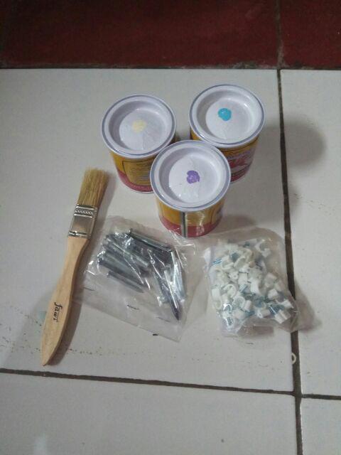 Paku Beton Putih Pung Guan 1 1/2” (4cm) Per Buah