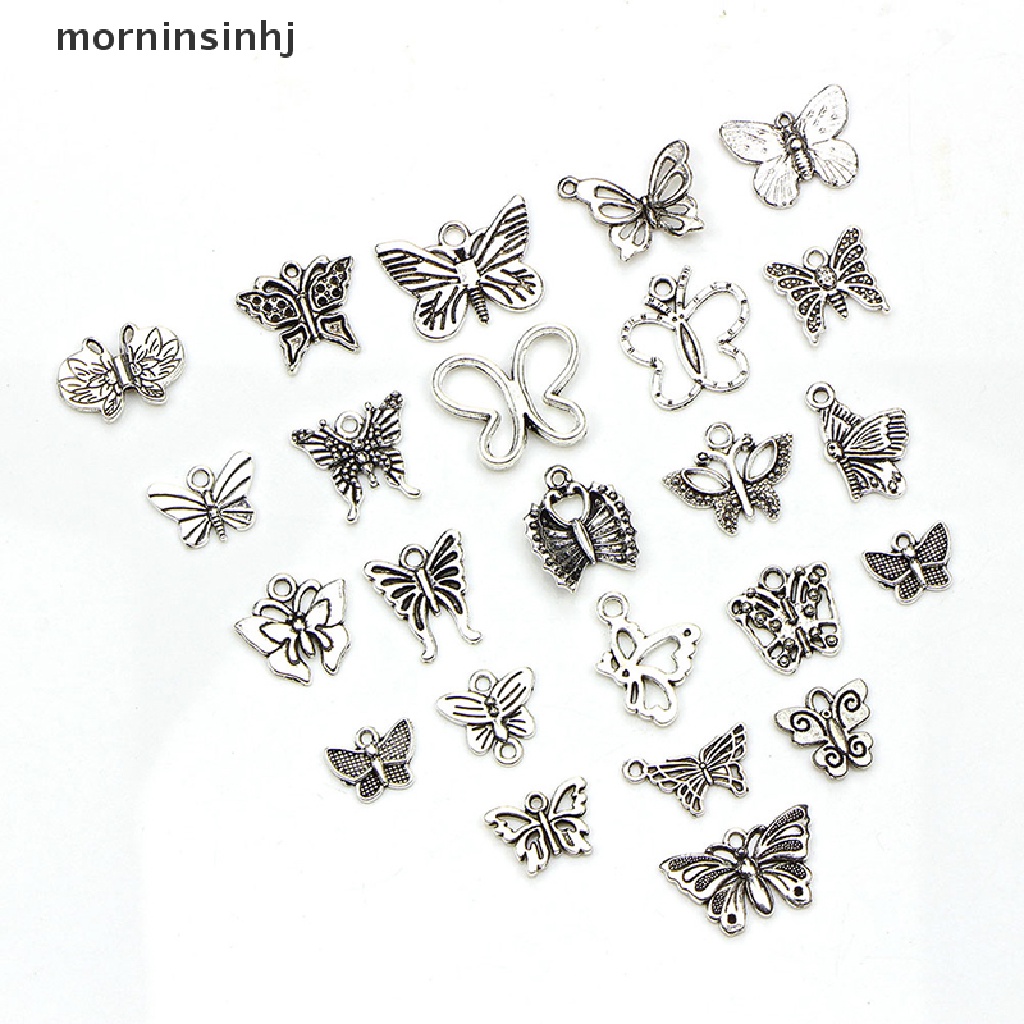 60pcs / set Liontin Bentuk Kupu-Kupu Warna Silver Gaya Vintage Tibet Untuk Kerajinan Perhiasan