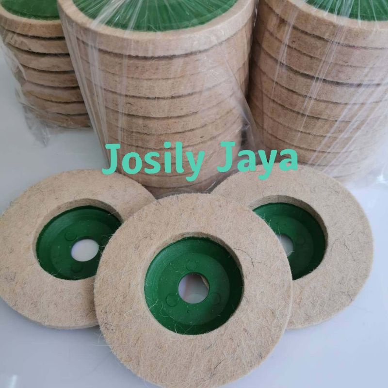 Wol Poles Hijau