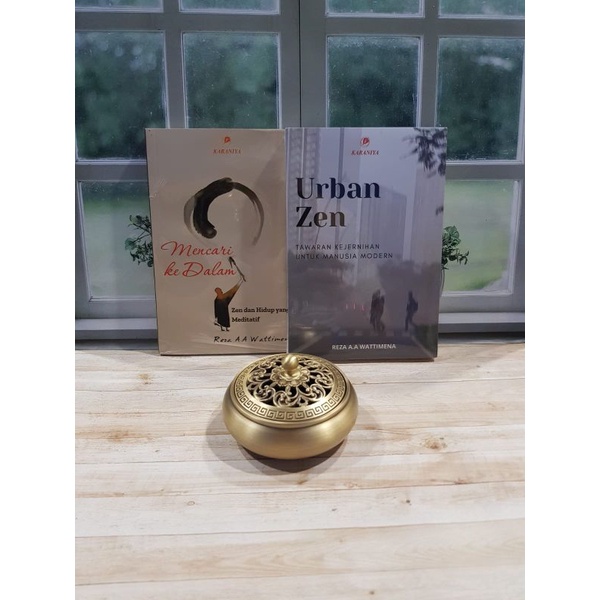 Buku Dharma Reza A.A Wattimena Urban Zen dan Mencari ke dalam