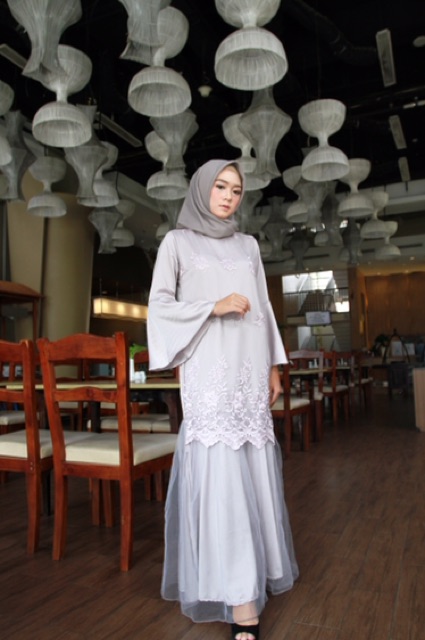 Loyal Dress Mermaid Hijab Tulle Bordir Gray Modern Wanita M L XL XXL