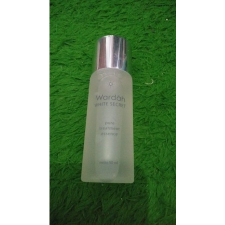 Wardah White Secret Essence