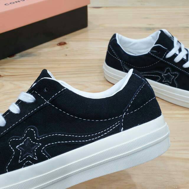 SEPATU CONVERSE ONE STAR GOLF L3 FLEUR 2 BW