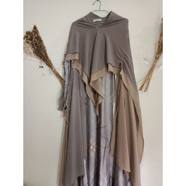 preloved baju set syari by brand althafunissa Swarovski dan ys signature