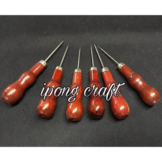 Tusuk / Alat sol sepatu / Uncek / Tusuk Pelubang
