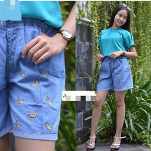 CELANA JEANS PENDEK WANITA BORDIR CANTIK ( HOT PANTS JEANS WASHED EMBROIDERY )