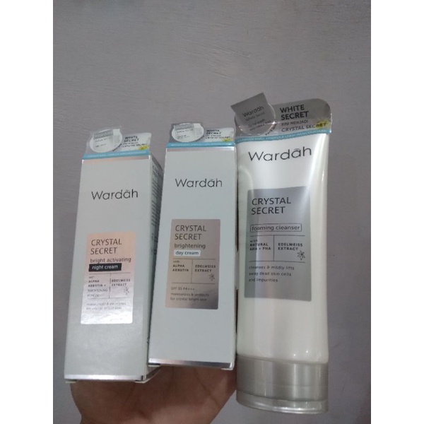 ⭐AZL⭐Paket Hemat Wardah White Secret|Paket Glowing Crystal Secret| Facial wash, Night, Day Cream