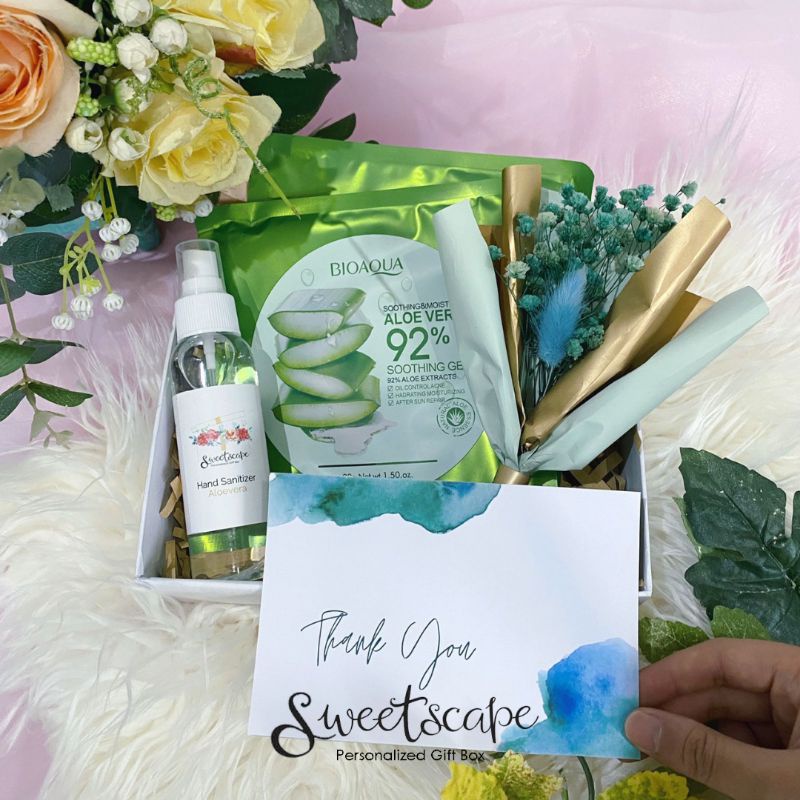

Gift Box Package 310-Paket Hampers 310 - [MURAH] Parcel Ucapan Terima Kasih