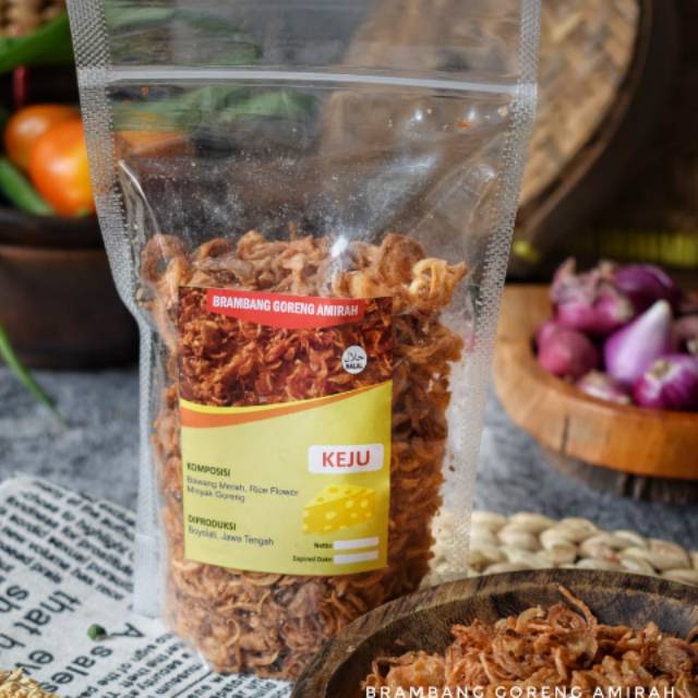 

bawang goreng / brambang goreng / cemilan khas Solo dan boyolali