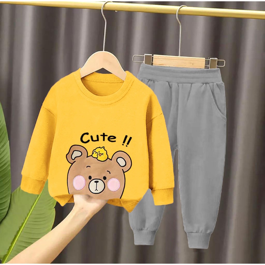 SETELAN SWEATER ANAK LAKI LAKI PEREMPUAN UMUR 1-5 TAHUN SETELAN SWEATER MOTIF BEAR CUTE SETELAN SWEATER ANAK LAKI LAKI PEREMPUAN TERBARU SETELAN ANAK BAJU PAKIAN ANAK SETELAN SWEATER ANAK PEREMPUAN LAKI LAKI TERMURAH SETELAN ANAK SWEATER ANAK BAJU ATASAN