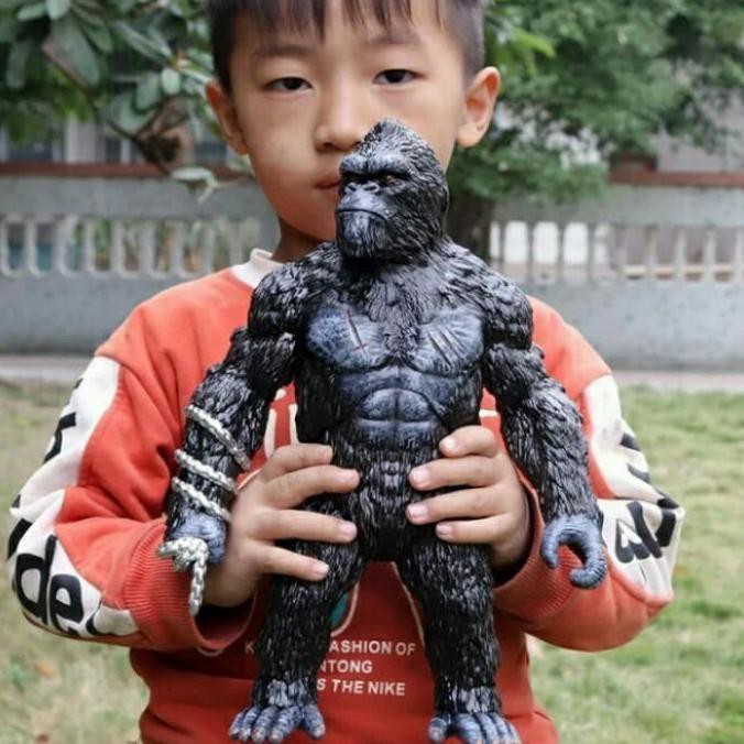 New King Kong Skull Island Jumbo Figure