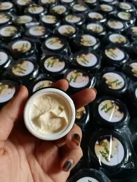 Medan Termurah Sangat ampuh Best seller Cream pemutih leher