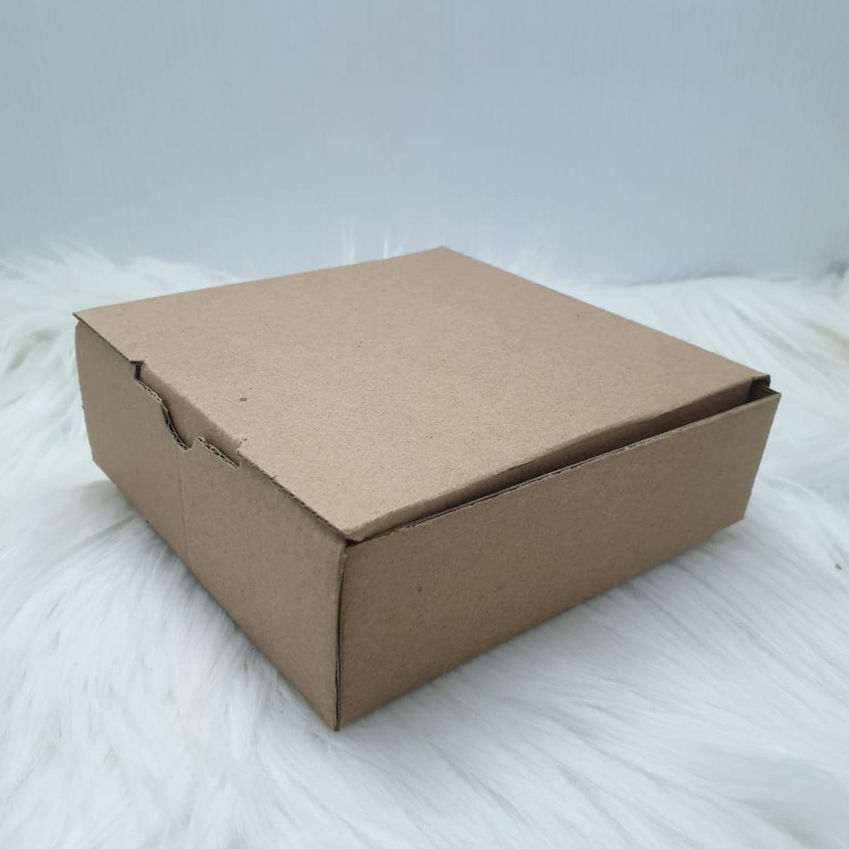 

Kardus Box ukuran 8x6x5 cm.. Die Cut untuk kotak Aksesoris dll, model box pizza