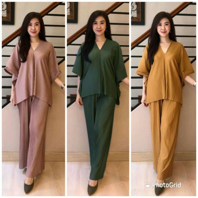 ONE SET ZALORA PLISKET BAJU WANITA IMPORT