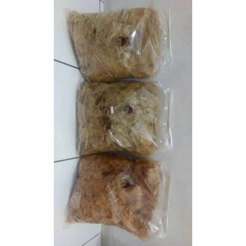 kripik kaca 1Kg keripik kaca kripik pedas keripik singkong makanan pedas kripik beling