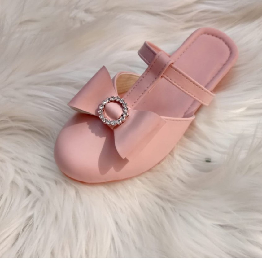 sandal pesta anak perempuan