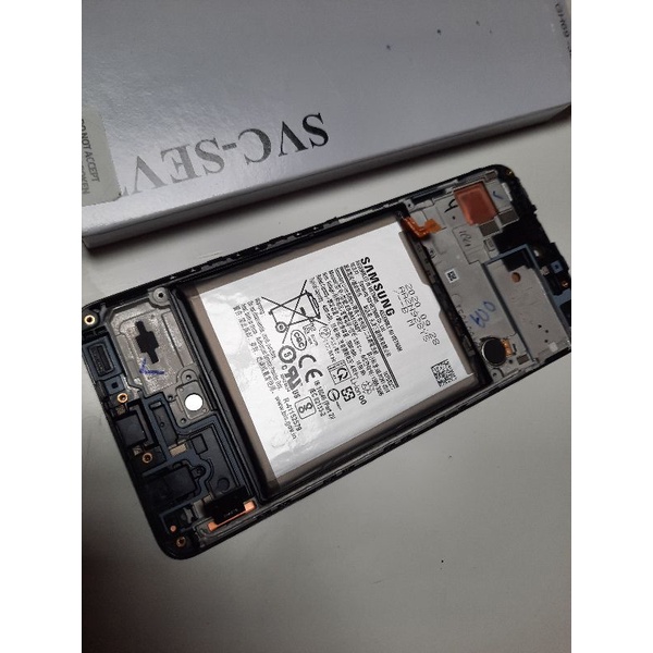 Batre copotan Galaxy A51 baterai original bonus lcd retak dan komponen kecil