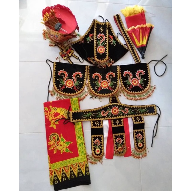 baju gandrung banyuwangi