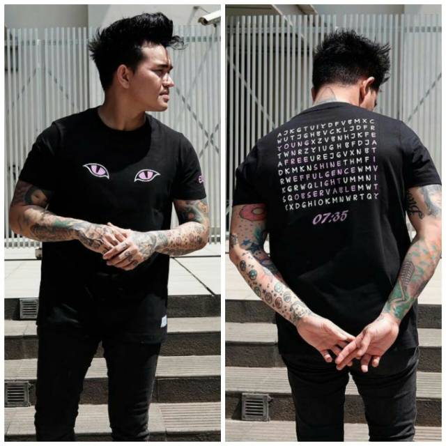 KAOS DISTRO SMITTY MATA GLOW IN THE DARK MENYALA BERUBAH WARNA ORIGINAL 07:35 KAOS POLOS