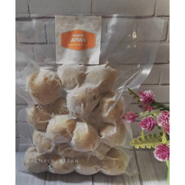 

Pempek Palembang SATU (Pempek Adaan)