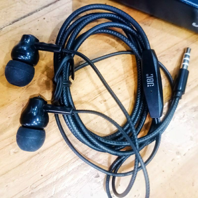 Headset super Mega Bass Original di jamin mantap JBL STREO