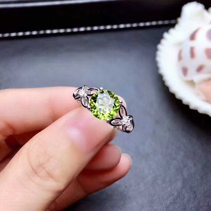 Cincin Wanita Bahan Sterling Silver 925 Desain Kupukupu Hias Kristalberlian Untuk Pernikahanpertunangan