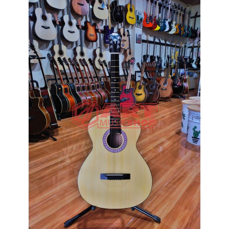 gitar akustik pemula