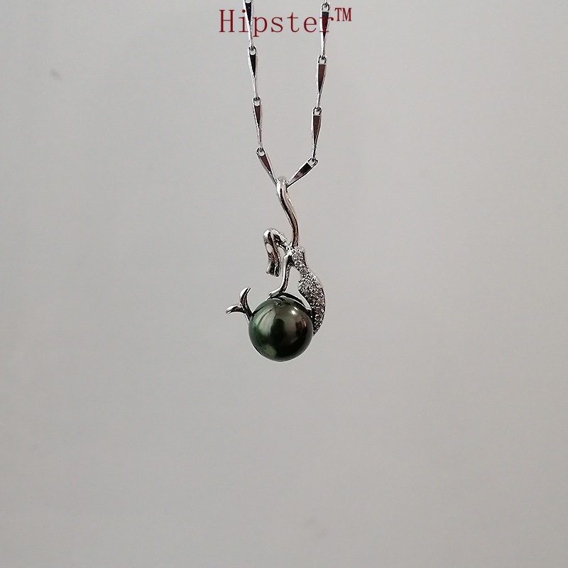 New Popular Mermaid Black Pearl Pendant Necklace