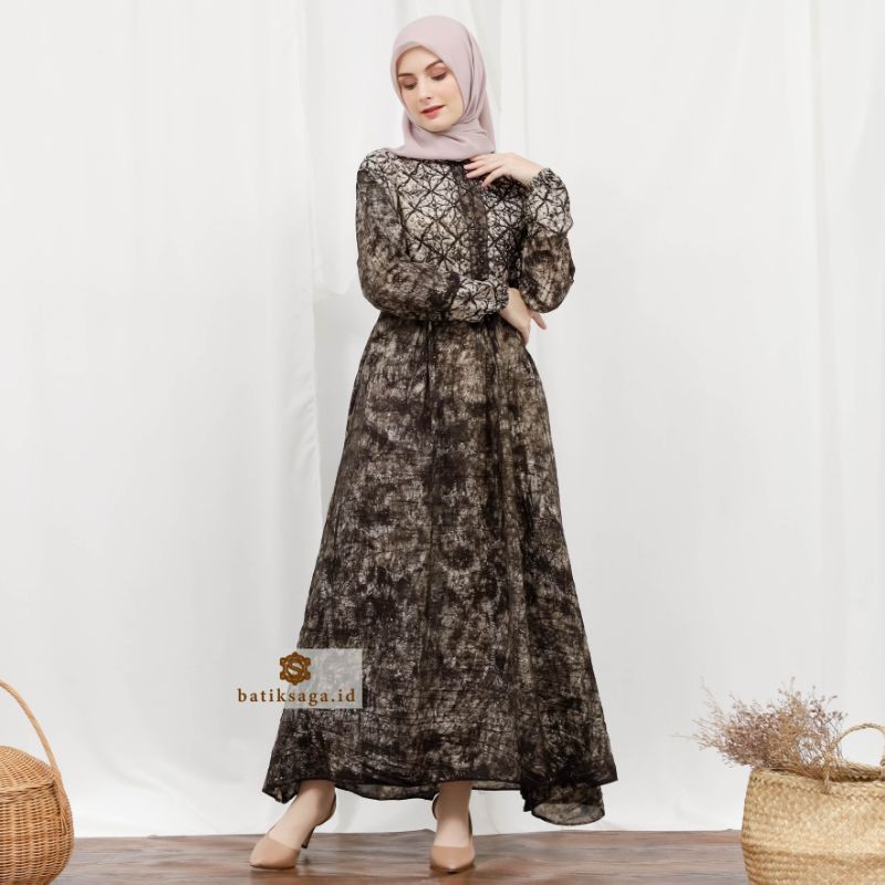 Darani Gamis Silk Lebaran Batik by Batik Saga | Dress Wanita Dewasa Muslim Premium Sogan Mewah Jumbo