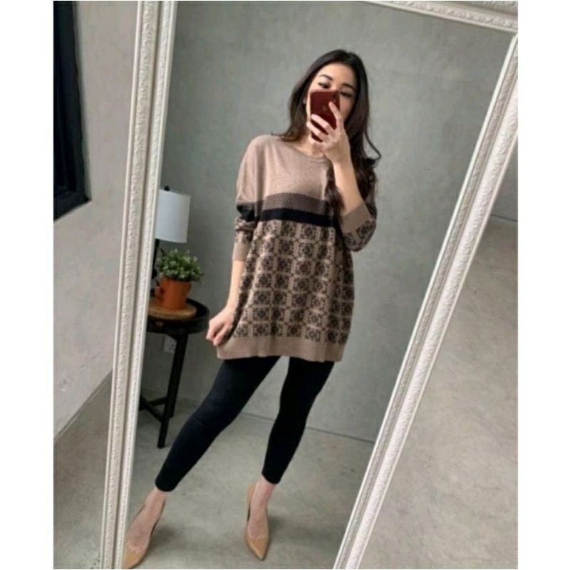 Nessi Blouse Rajut Wanita Oversize