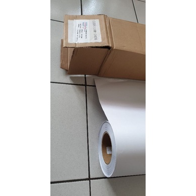 

Laminasi Dingin 120 gsm 24" ( 61 cm x 46 m ) Matte / Glossy