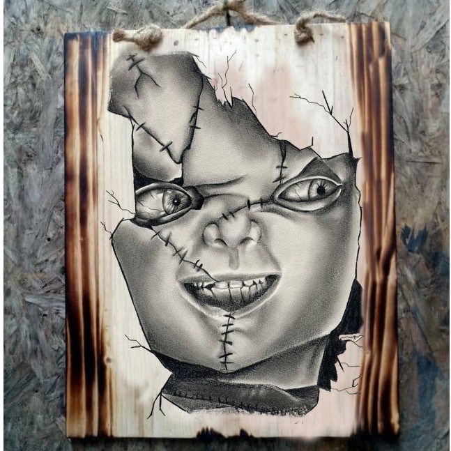 HIASAN DINDING UNIK/LUKISAN KAYU BONEKA CHUCKY/PAJANGAN CAFE/HIASAN DINDING/HIASAN CAFE/INTERIOR