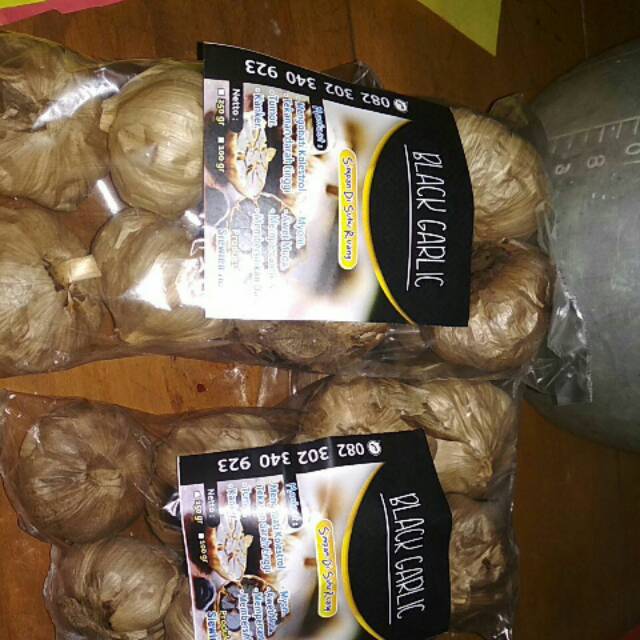 

Bawang hitam (Black Garlic)