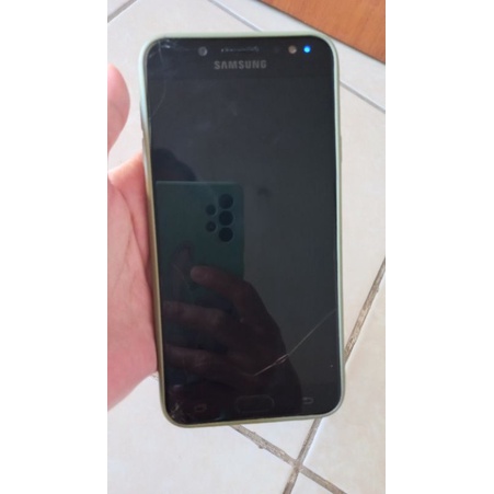 SAMSUNG J7 PLUS, SECOND,BONUS : CHARGER