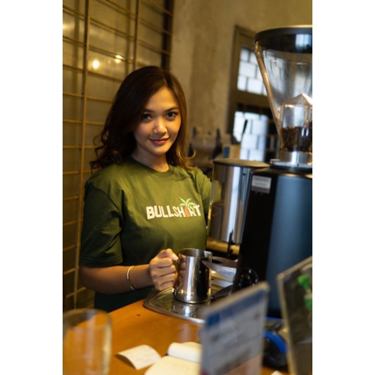 KAOS DISTRO PRIA/WANITA ORI LOKAL BRAND BANDUNG