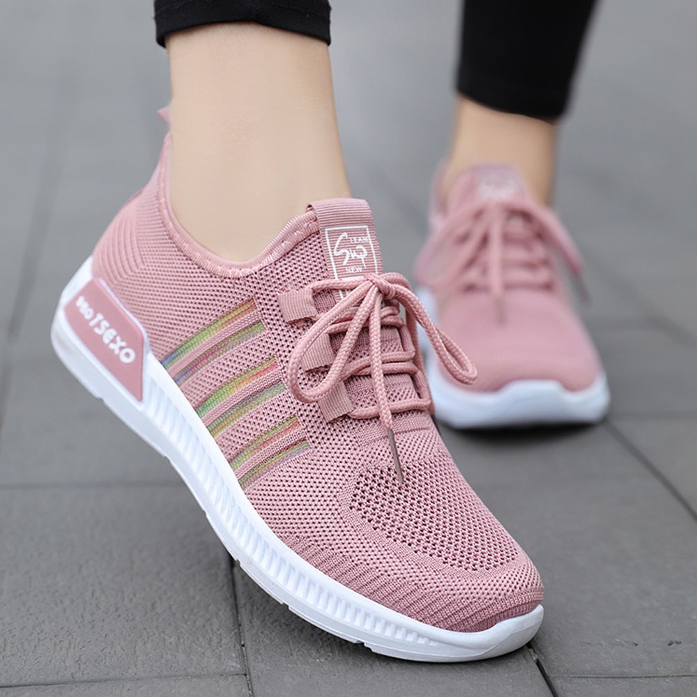 Sepatu wanita sneakers 2022 Sepatu olahraga rajutan terbang sports shoes Bahan Full Karet Anti Licin