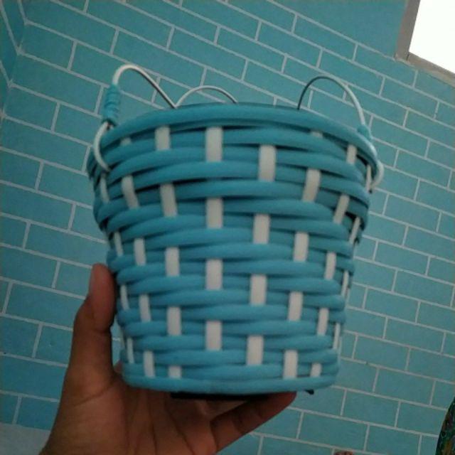 Pot Gantung D15 Rotan Vas Bunga Tanaman