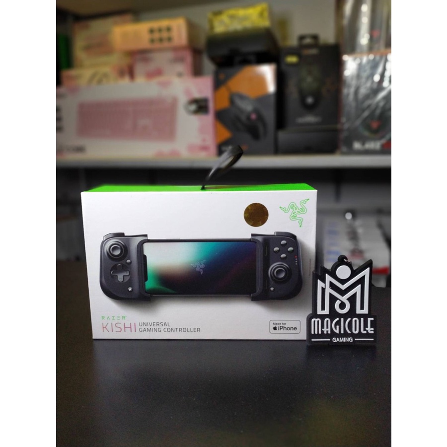 Razer Kishi Universal Mobile Gaming Controller for iPhne