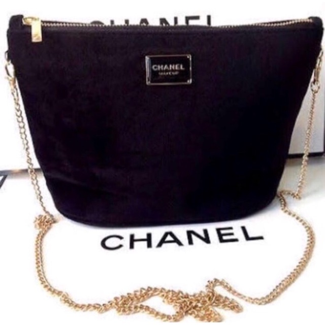 Authentic Chane* Velvet Slingbag VIP/Counter Gift