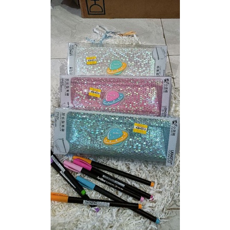 

KOTAK PENSIL MIKA KAIN XIAOLINGJING BD-799