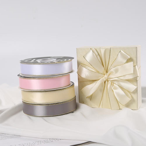 

PITA SATIN GOLD FRAME 2,5 CM / 1 INCH Panjang ±40 YARD