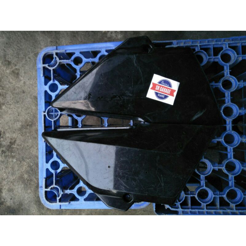 dop box cover aki suzuki trs katana x2 original