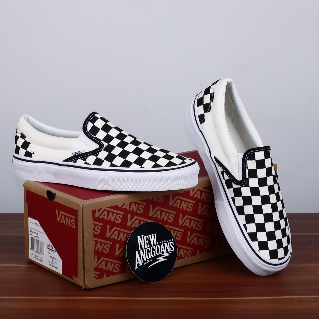 sepatu vans slip on