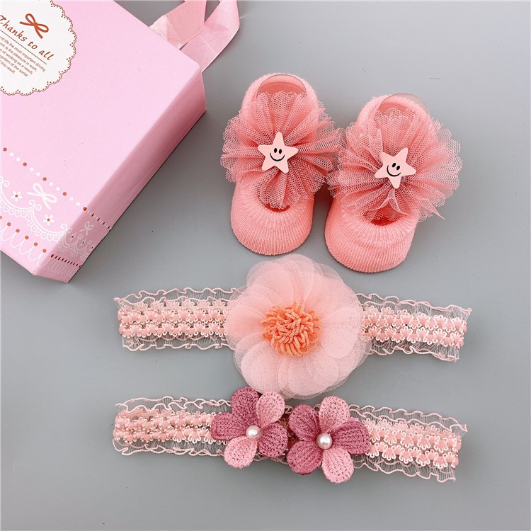 Kado Bayi Baru Lahir Hampers Newborn Bandana Kaos Kaki Bayi Lucu / Giftset Bandana Kaos Kaki Newborn-Pink 22