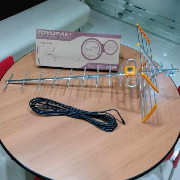 Antena Tv Digital/Analog [Outdoor] Toyosaki 818