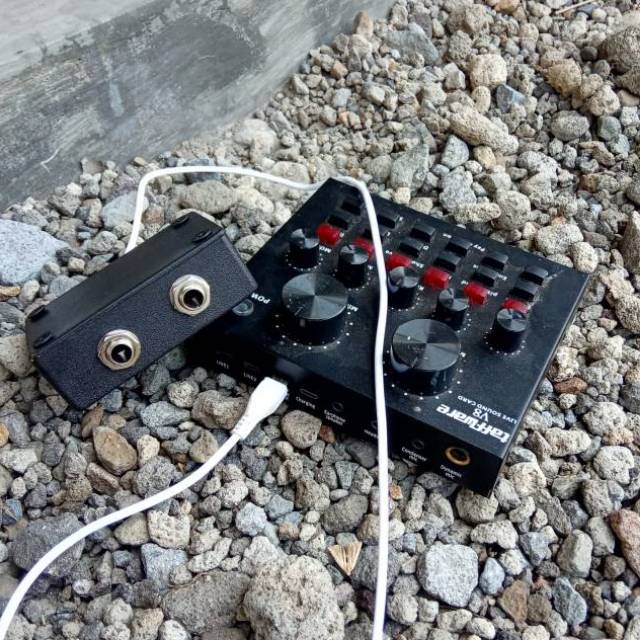 PAKET REKAMAN  SOUNDCARD V8 DAN CONVERTER SOUNDCARD V8 PAKET KARAOKE