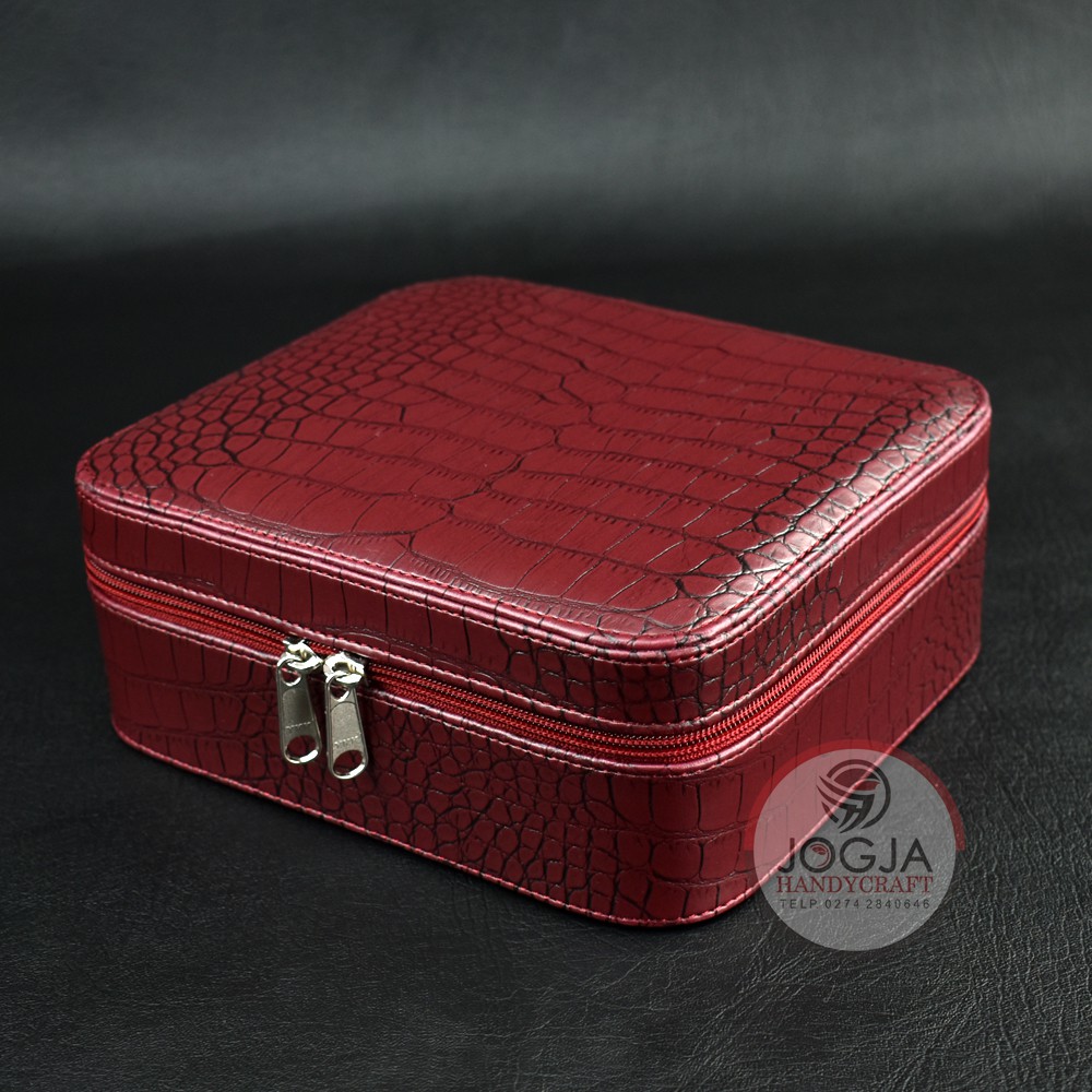 PREMIUM Travel Watch Box / Tempat Jam tangan travel / Kotak Jam Tangan Maroon Croco