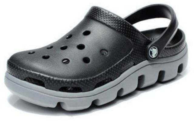 SANDAL Pria Crocs duet sport men / sepatu sandal crocs man