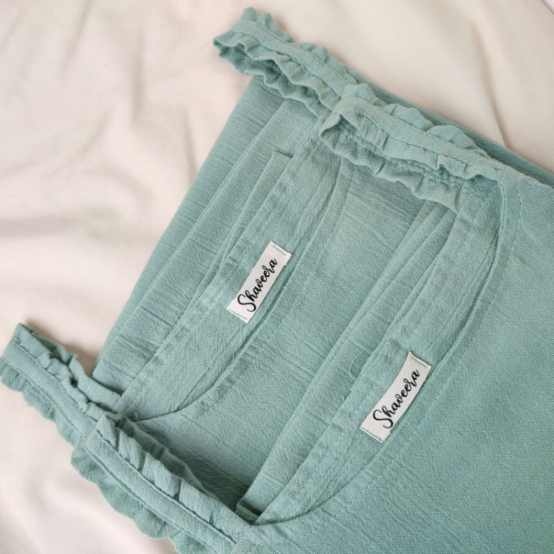 Bisa COD bisa Nego Inner dress tanpa lengan Nara dress by shaveera